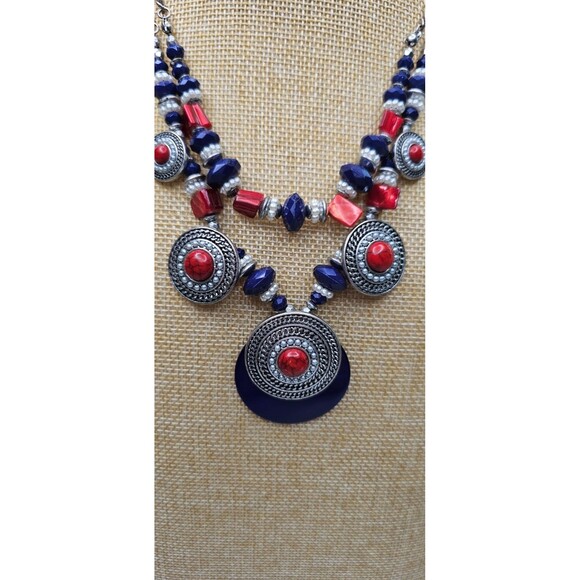 Ruby Rd Doulbe Strand Red Blue & Silver Faux Pearl Beaded Necklace 18"L - Picture 2 of 7